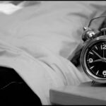 眠る時には、時計を見てはいけない！