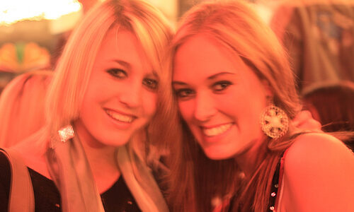 Bloemfonteinのbarbas cafe  美女だらけカフェ！ ＃W杯美女　#ワールドカップ美女　#2010wc