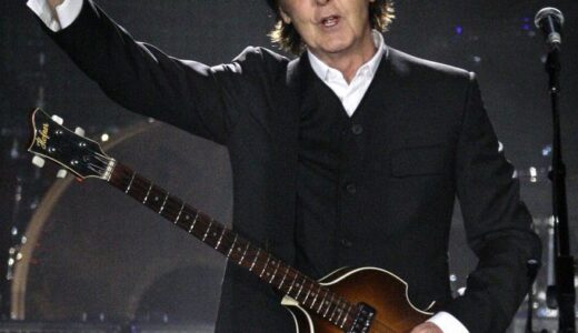 ポール・マッカートニーの純資産、8億ドルでシンガーでトップ！しかし、8億ドルを１ポールとすると、グリーの田中さんは2.2ポール。しかし、上には上がありすぎる…