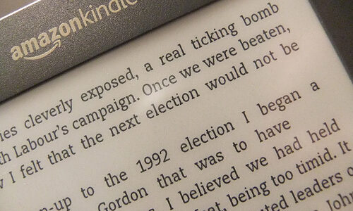 Kindle Paperwhite ニューモデルが発売！どこがどう変わったのか？電子書籍リーダー