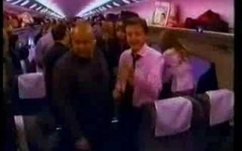 2002年の来日記事より「ポール・マッカートニーのサインはもらえたのか？」Paul McCartney Driving Japan 2002