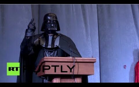 ウクライナの大統領候補にダース・ベイダー。ウクライナ・インターネット党（ＵＩＰ）の公認候補で