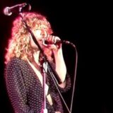 レッドツェッペリンのロックンロールのドラムは、実は、ジョニービーグッドだった！