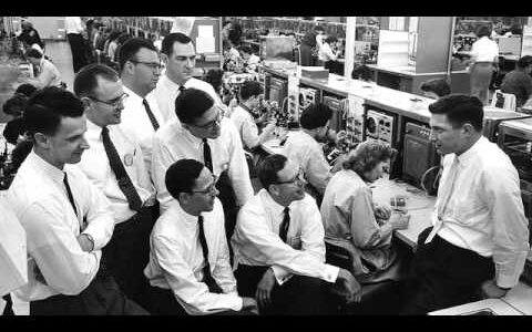 下のソーシャルリンクからフォロー