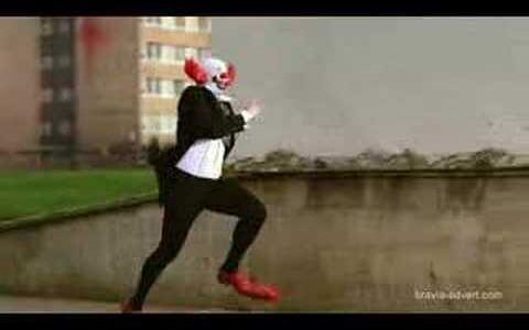 下のソーシャルリンクからフォロー