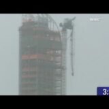 HURRI-CRANE ハリケーンではなく、ハリ・クレーン　絶対に落っこちて大変なことになりそう…