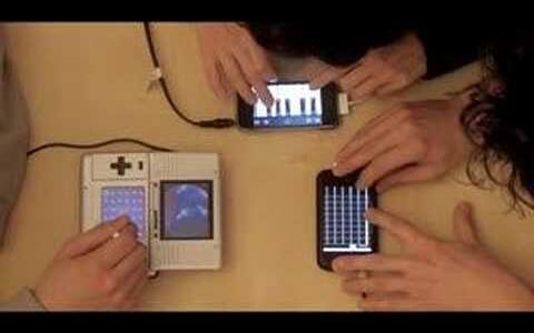 iPhoneは、何か新しい楽器を生み出しそうだ　iPhone App Guitar編