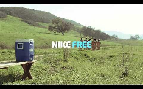 NIKE FREE ナイキの裸で走って何が悪い！