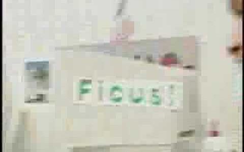 マイケル・ムーア監督 新作「Slacker Uprising」到着！