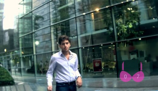 ネスレの乳がん予防キャンペーン映像「胸カメラ」