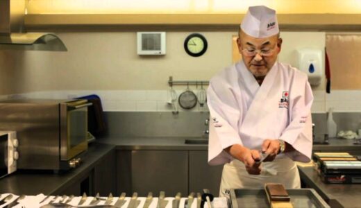 Global包丁のグローバル戦略 YOSHIKIN吉田金属工業株式会社 オールステンレスの包丁 山田耕民デザイン