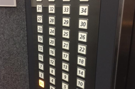 【驚愕！】エレベーターのUIデザイン！これは4進法のエレベーターだ！