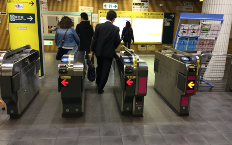 切符のハサミ入れの仕事が必要だった時代