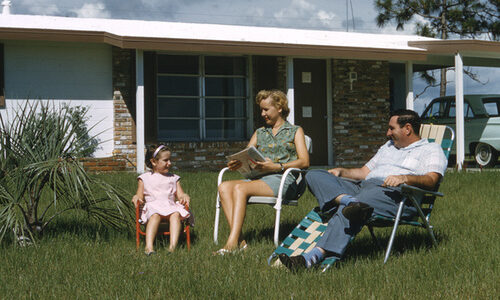 世代間ホームシェア　NPO法人 リブアンドリブ