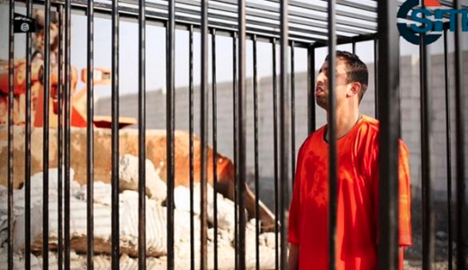 ヨルダン操縦士の焼殺動画、米FOXが全編をネット公開