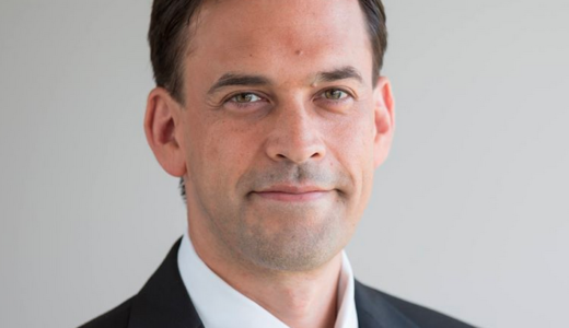 日本マイクロソフトの新社長になる平野拓也さんの写真に驚いた！イメージカットかと思うほど！名前と見かけが一致しない時代