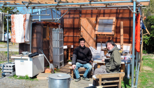 生活費は月3〜5万円 自作の小屋で暮らす若者たち