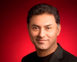 ソフトバンクの後継者はニケシュ・アローラ氏　Nikesh Arora　社名はソフトバンクグループ株式会社へ