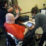 日本郵政、Appleのティム・クックに500万台のiPad在庫を押し付けられた？