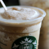 スタバのチョコフラペチーノのTallのカロリーはビックマック1個以上？ご飯2.3杯分のカロリーだった