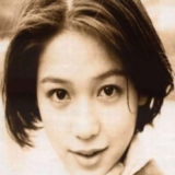 この美女、どなたでしょうか？黒柳徹子さん？満島ひかりさん？いいえ、ひし美ゆり子さんです♡