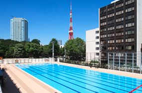 東京・屋外プール コスパの高い区民プールへGo!