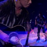 コップのフチ子さんならぬ、コップの長フチ剛さん 10万人ライブのグッズ