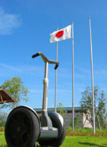 <セグウェイ>公道で走らせた男性に罰金50万円 2004年4 月10日 (土曜日)