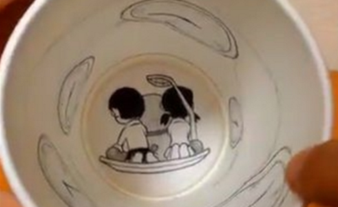 これぞまさに神コップ！紙コップの中のドラえもん 二次創作アート