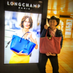 気分はロンシャン！表参道のLongchamp広告ジャック