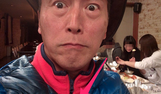 目の前に美味しい♡オンナ鹿がいるのに、オス同志でだべってスマホしている若きライオン達