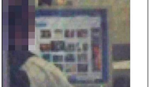 『ショルダーハック』って？秋田大課長が勤務中にアダルトサイト。背後からの証拠写真撮影ハックのことか…