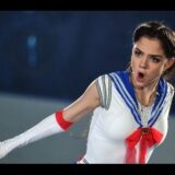 セーラームーンすぎるロシアのメドヴェージェワ選手