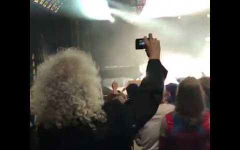 【映画】『Bohemian Rhapsody』ブライアンメイが自分で自分を撮影するシーンも公開！