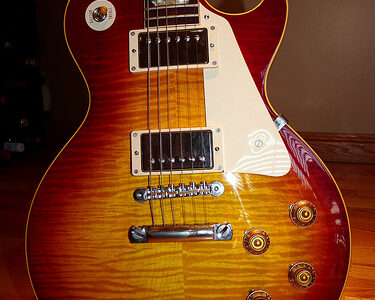 Gibson社シリアルチェック