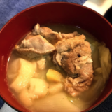 #ルクルーゼ で作る  #鶏の水炊き まさかの濃厚だし!