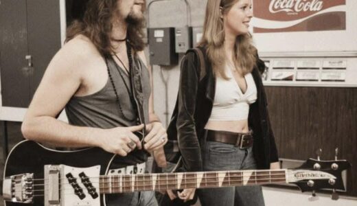 ロジャー・グローバーのリッケンバッカーベースの秘密　ジャズベのピックアップだった！